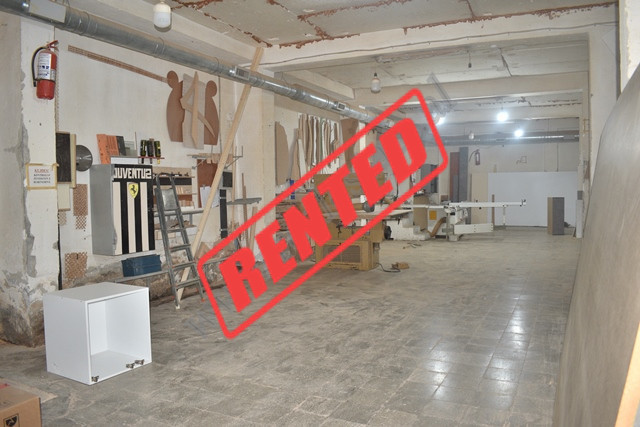 Lagerhaus zur miete im Sauk-gebiet in Tirana, albanien