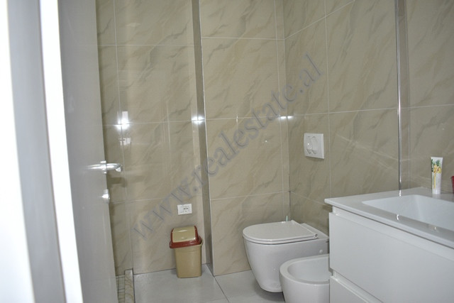 Apartment zur miete in der nähe der myslym shyri straße in Tirana, albanien (8)