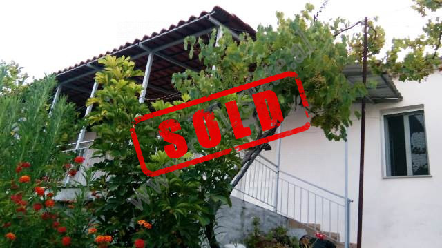Casa y terreno en venta en borsh
