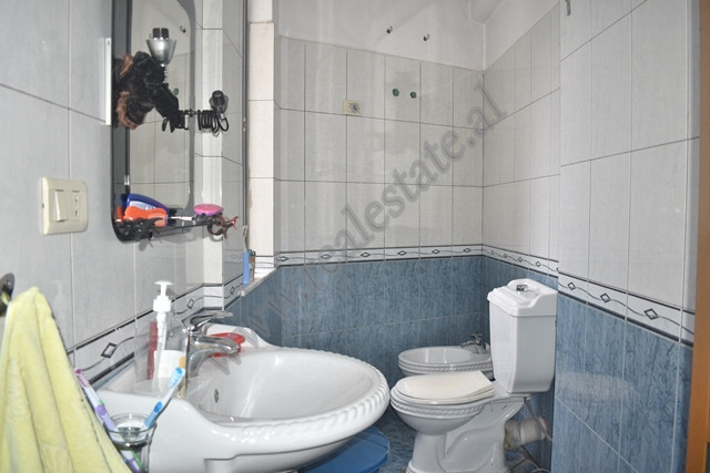 Appartamento con due camere da letto in vendita vicino all'area di kinostudio a Tirana, albania (8)