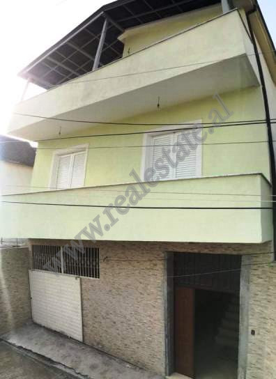 Villa de tres pisos en venta en la ciudad de Elbasan, albania (3)