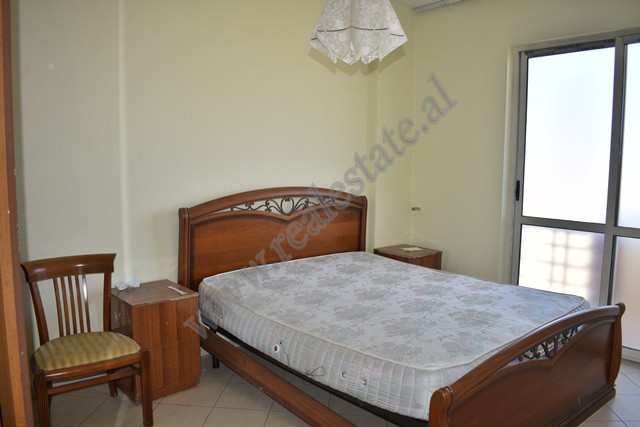Dreizimmerwohnung zum verkauf in der dritan hoxha-straße in Tirana, albanien (4)