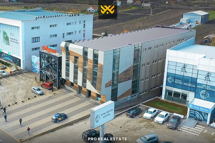 Objet afarist 3000m² à #louer sur la route principale Prishtinë – Ferizaj (2)