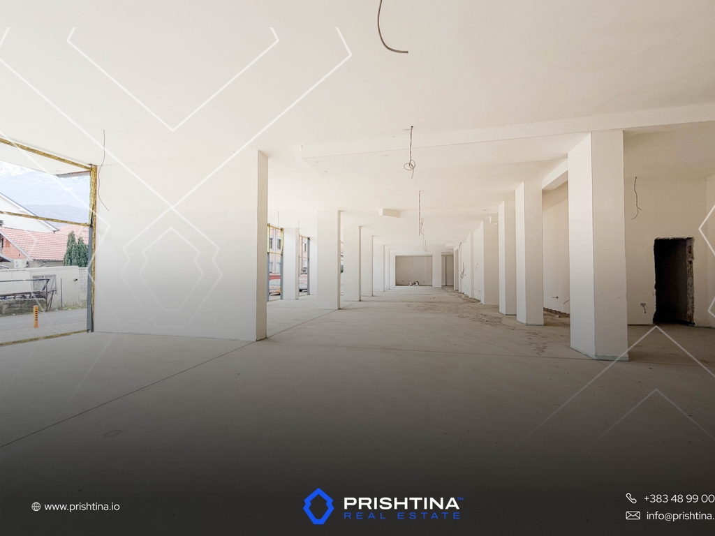 Local comercial en alquiler 1000m² en Pejë