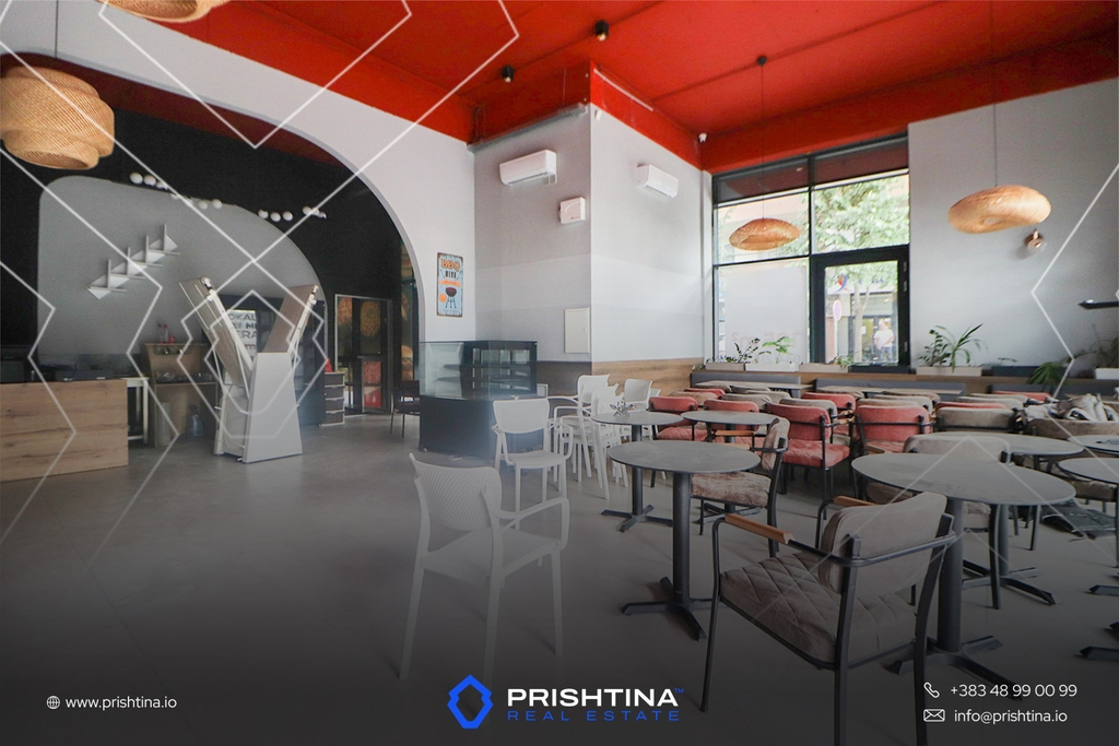 Espace commercial à vendre 116m² sur rruga c
