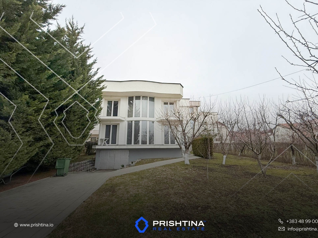 Casa in affitto di 310 metri quadrati a Veternik