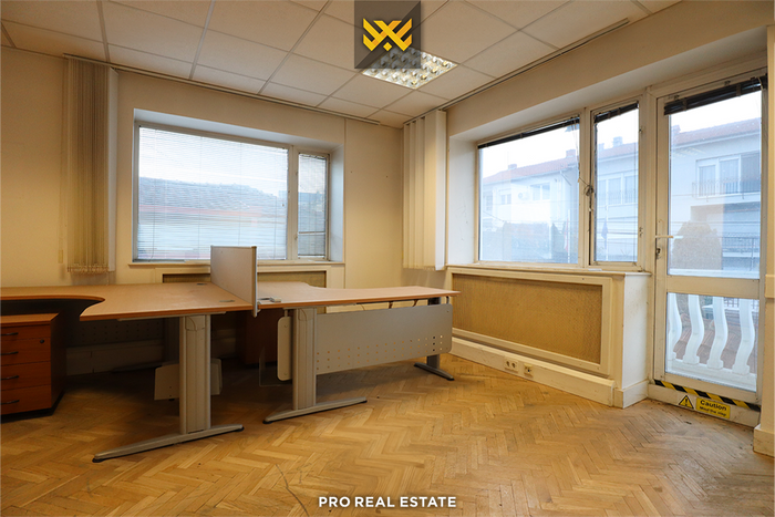 Casa de 1100m² à vender em dragodan