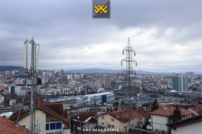 Casa de 1100m² à vender em dragodan
