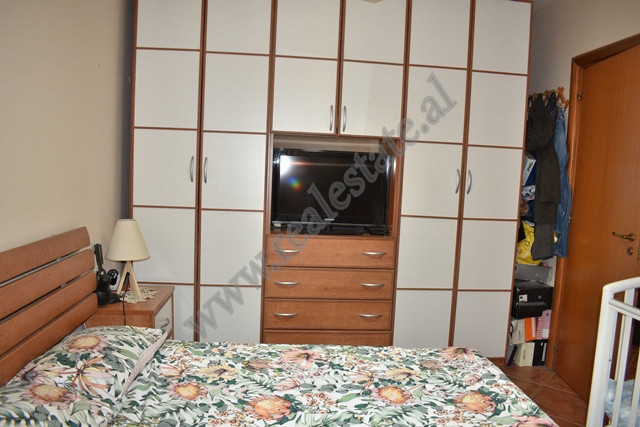 Appartement une chambre à louer sur le boulevard zogu i à Tirana, albanie (7)