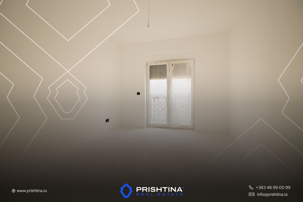 House for sale 300m² in zllatar (3)