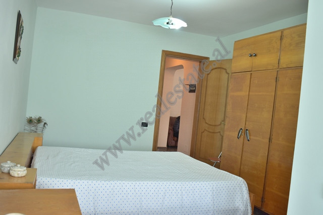 Apartament me tre dhoma gjumi për shitje në dora d'istria në rrugë