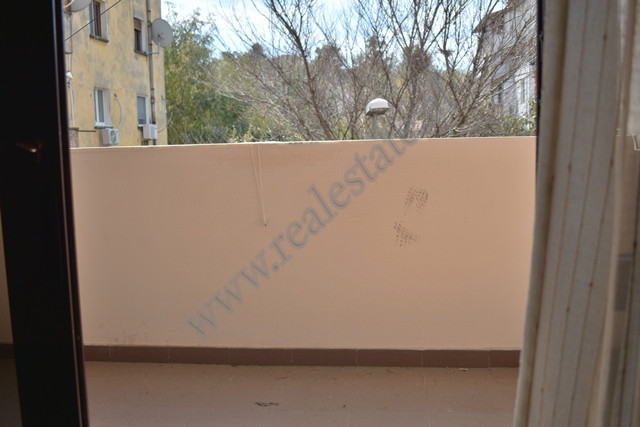 Apartament me tre dhoma gjumi për shitje në dora d'istria në rrugë