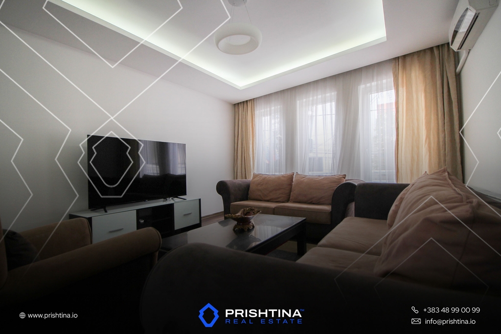 Duplex me qira 87m² në Pejton