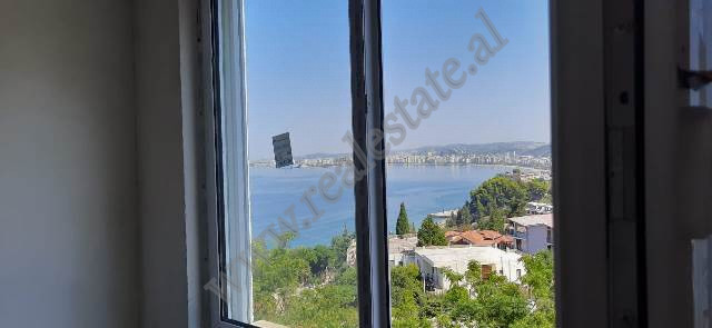 Apartamentos de um quarto à venda na área uji i ftohtë na cidade de Vlora