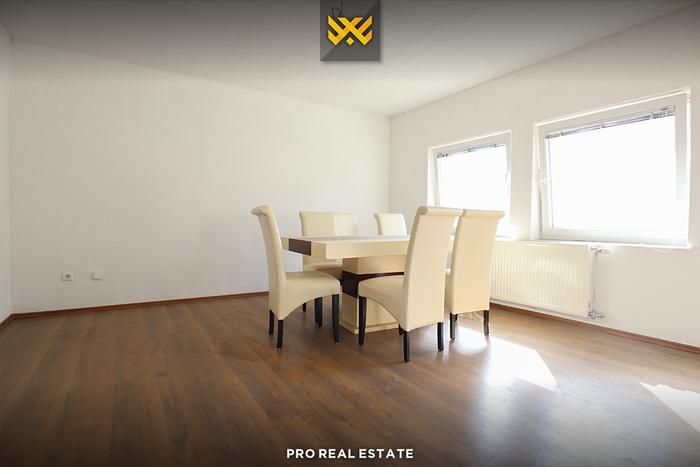 Étage de maison 100m² à louer à velani (3)