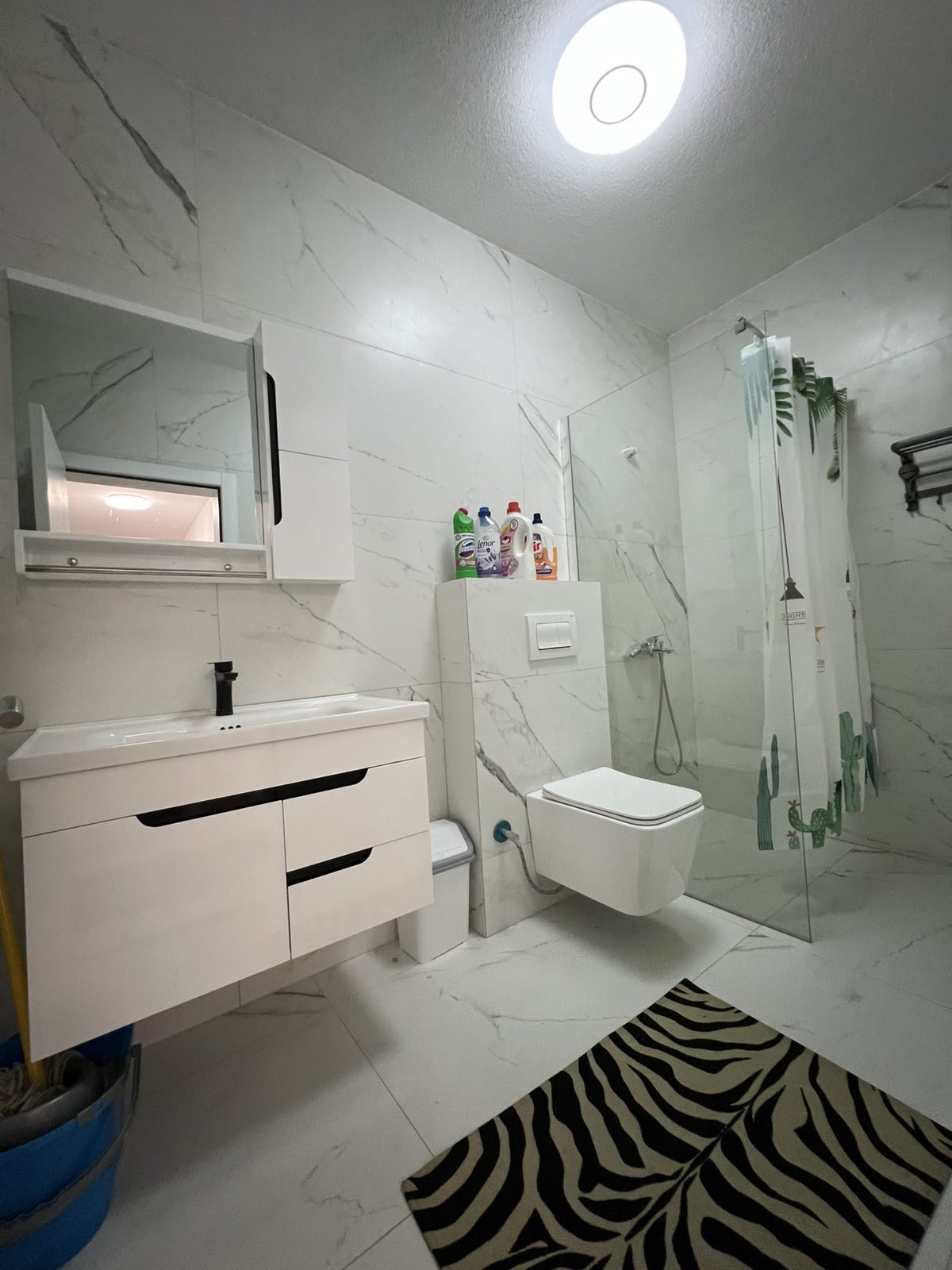 Apartamento para alugar 2+1 em Arbëri (dragodan)