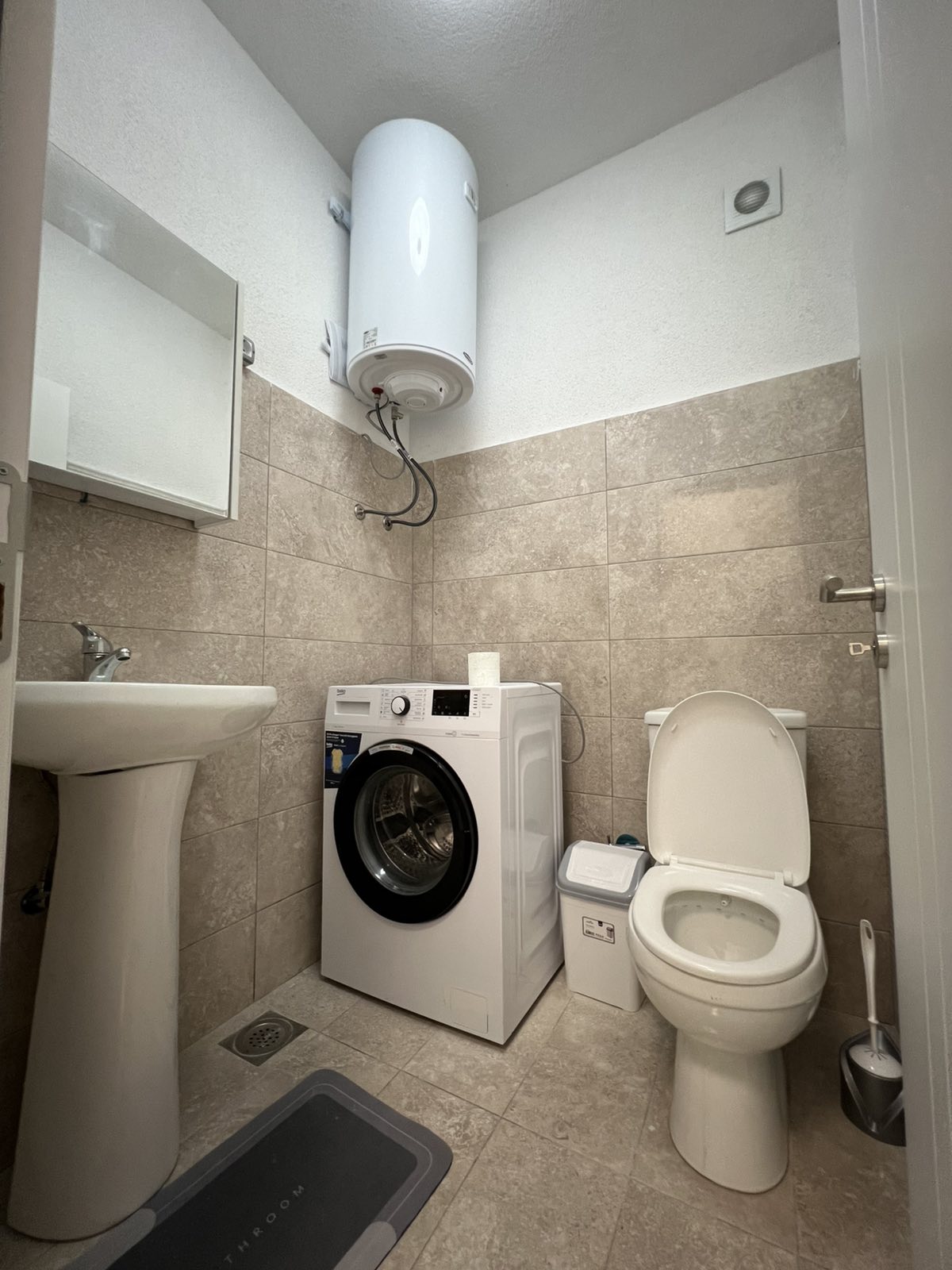 Apartamento para alugar 2+1 em Arbëri (dragodan)