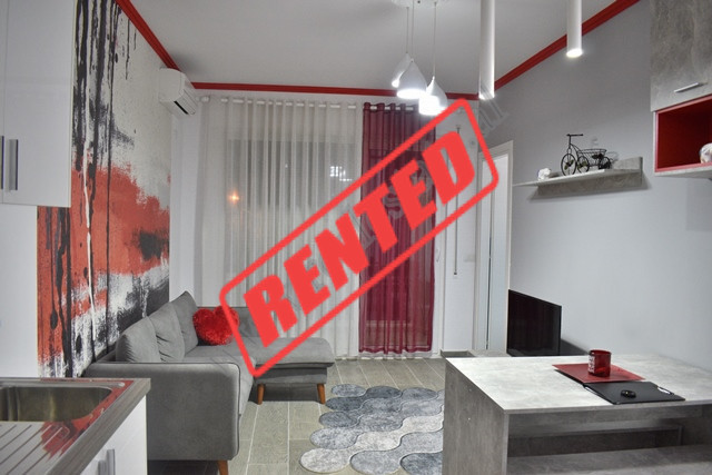 Apartamento de dois quartos para alugar na área 21 dhjetori em Tirana, albânia