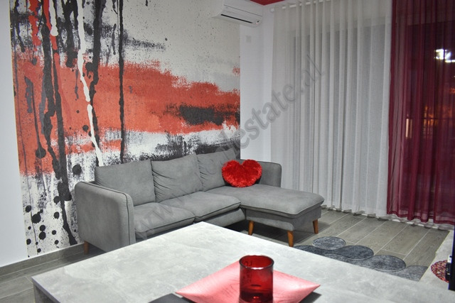 Apartamento de dois quartos para alugar na área 21 dhjetori em Tirana, albânia (2)