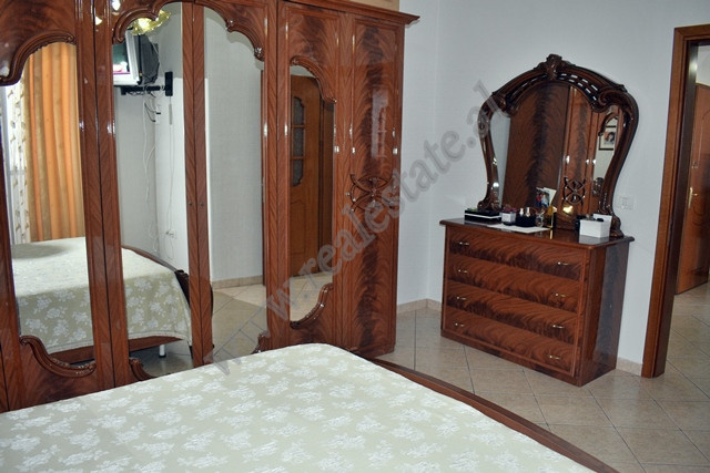 Zweizimmerwohnung zum verkauf in der nähe der myslym shyri straße in Tirana, albanien (7)
