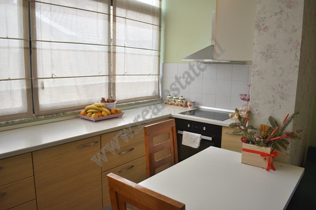 Appartement d'une chambre à louer dans la rue brigada e viii à Tirana, albanie (4)
