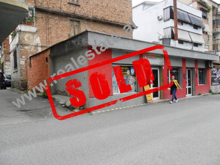 Spazio commerciale in vendita vicino a via muhamet gjollesha a Tirana, albania (6)