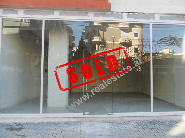 Store space for sale near the 21 dhjetori area in Tirana, albania (3)