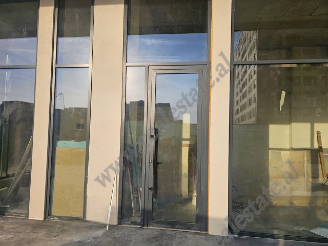 Store space for sale near the 21 dhjetori area in Tirana, albania (6)