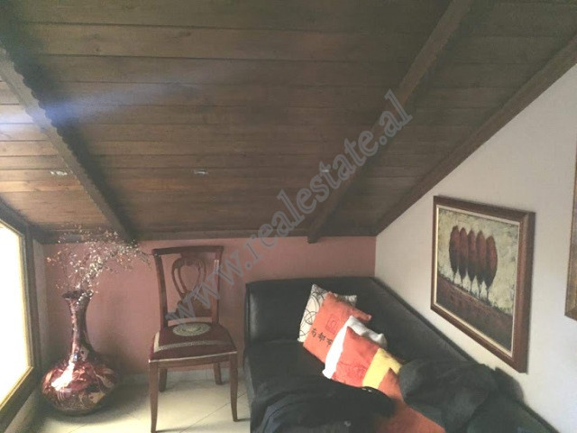 Edificio de tres plantas en venta cerca del castillo en Elbasan, albania (8)