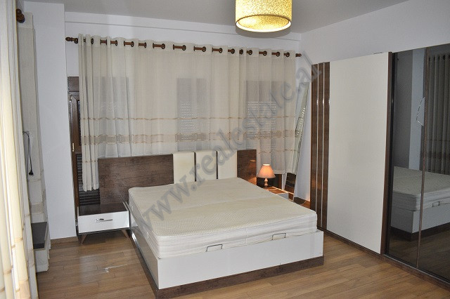 Three storey villa for rent near teg shopping center in Tirana, albania (7)
