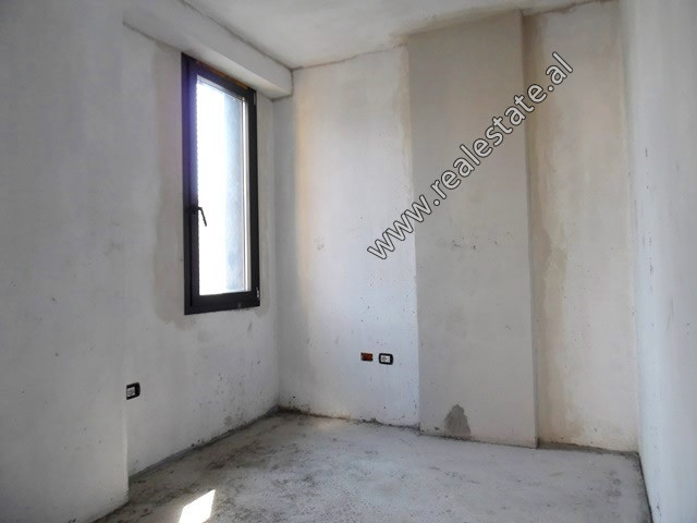 Appartement de trois chambres à vendre en face du stade dinamo à Tirana, albanie (trs-819-41l) (5)