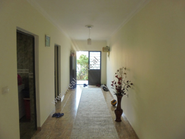 Dreistöckige villa zum verkauf im lapraka-gebiet in Tirana, albanien (trs-719-37s) (5)
