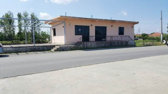 Tok për shitje në zonën gryke lumi në Lezhë, shqipëri (les-619-51t) (3)