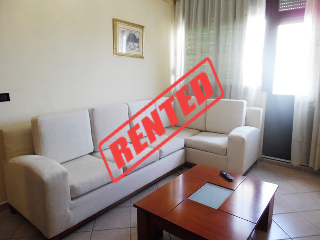 Ein-zimmer-wohnung zur miete in der nähe der gjergj fishta boulevard in Tirana, albanien
