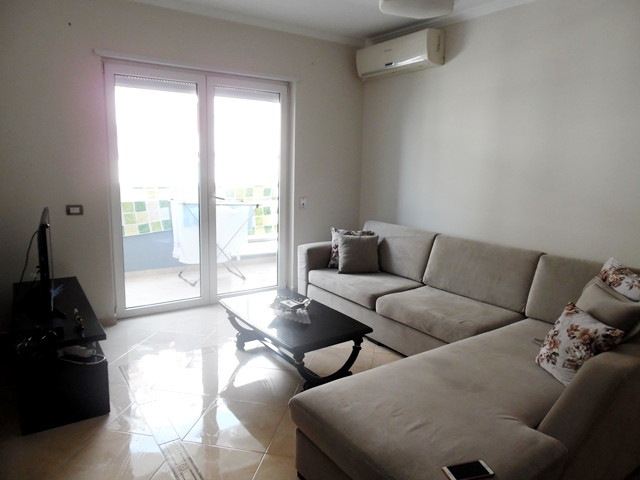 Appartement de deux chambres à louer près de la rue Elbasan à Tirana, albanie (3)