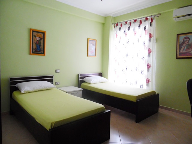 Appartement de deux chambres à louer près de la rue Elbasan à Tirana, albanie (5)