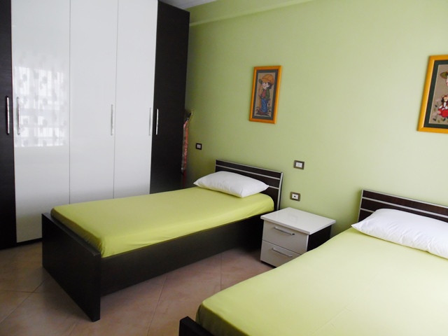 Appartement de deux chambres à louer près de la rue Elbasan à Tirana, albanie (6)