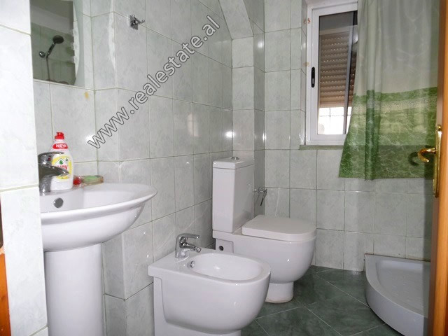 Spazio ufficio in affitto in via Durrës a Tirana, albania (trr-519-33l) (7)