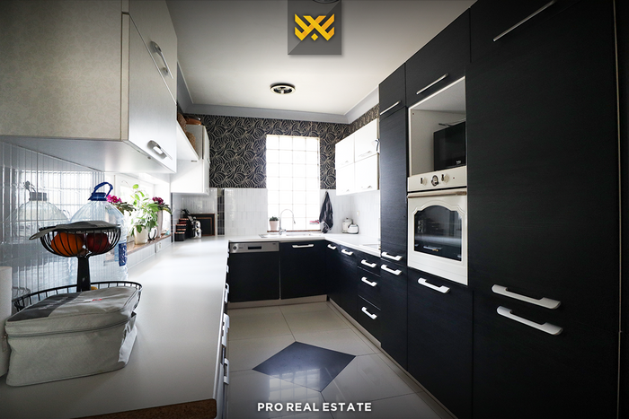 House 565m² for sale in Veternik. (3)