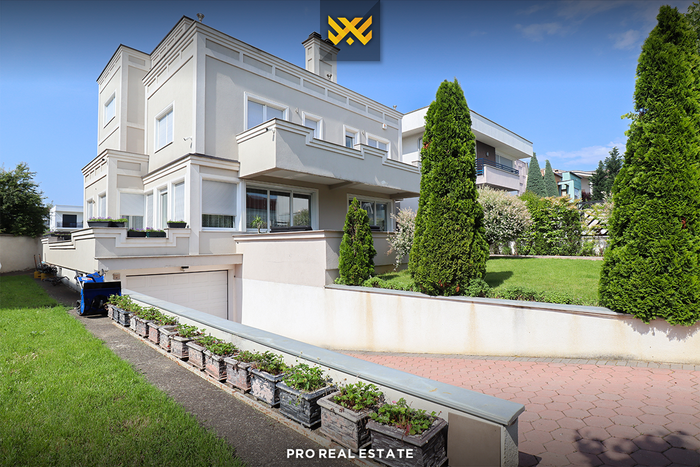 House 565m² for sale in Veternik. (8)