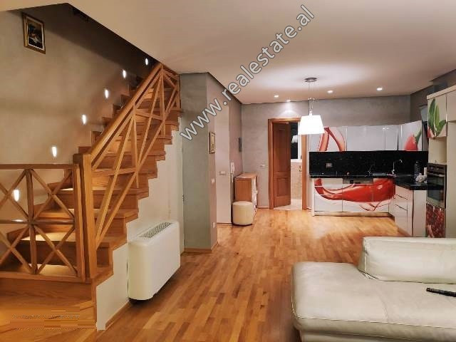 Apartament duplex për qira në kodra e diellit residence në Tiranë, shqipëri (trr-419-2l)