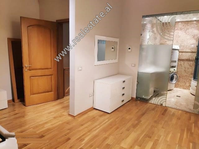 Apartament duplex për qira në kodra e diellit residence në Tiranë, shqipëri (trr-419-2l)