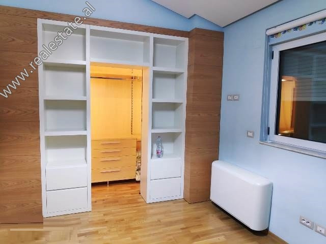 Apartament duplex për qira në kodra e diellit residence në Tiranë, shqipëri (trr-419-2l)