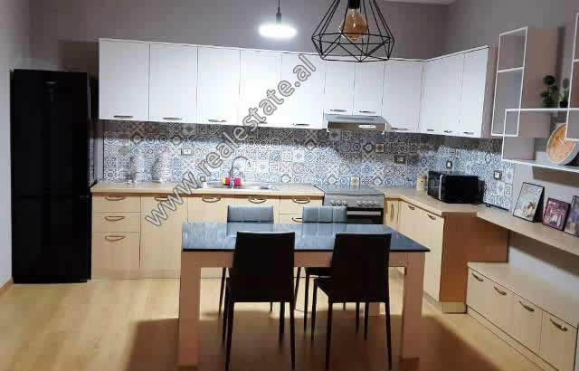 Appartement de deux chambres à vendre dans la rue bill clinton à Tirana, albanie (trs-319-57l) (4)