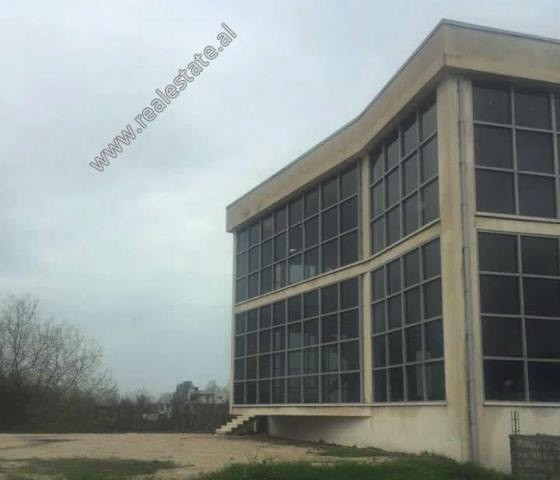 Entrepôt à louer sur l'autoroute durres-Tirana à durres (drr-219-1l) (3)