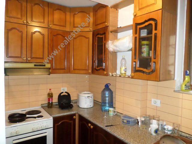 Apartamento de dois quartos à venda na rua myslym shyri, em Tirana, albânia