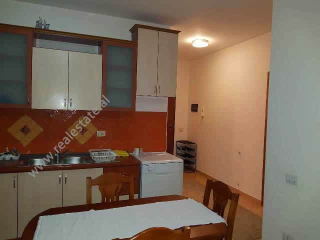 Appartement de deux chambres à louer dans la rue don bosko à Tirana, albanie (trr-1118-3d) (3)