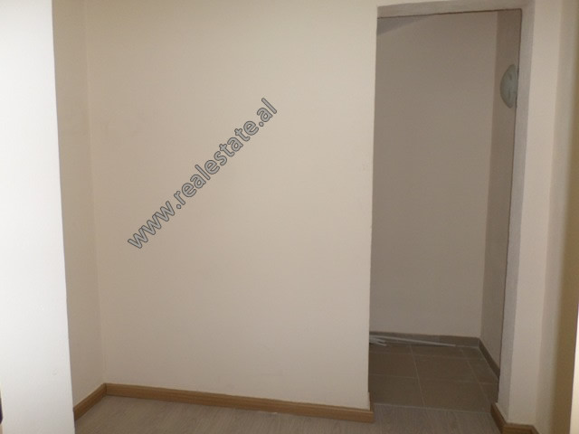 Apartament me një dhomë gjumi për shitje pranë qendrës së tiranës, shqipëri (trs-1018-48e) (3)