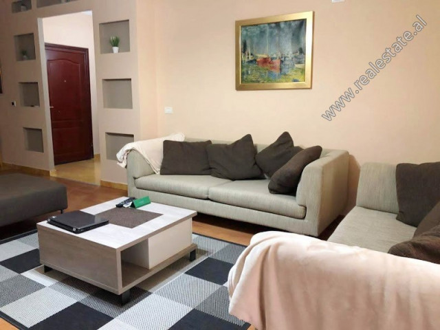 Apartament me një dhomë gjumi për qira në rrugën ismail qemali në Tiranë