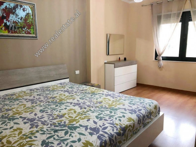 Apartament me një dhomë gjumi për qira në rrugën ismail qemali në Tiranë